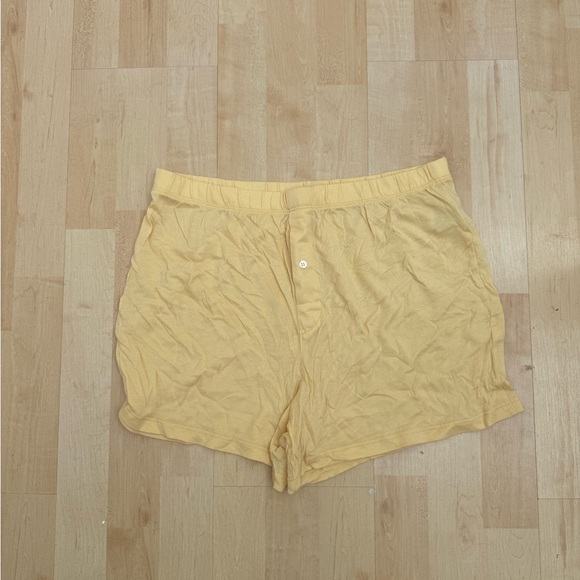 Eterne Pants - Eterne Lounge Boxer Shorts in Butter